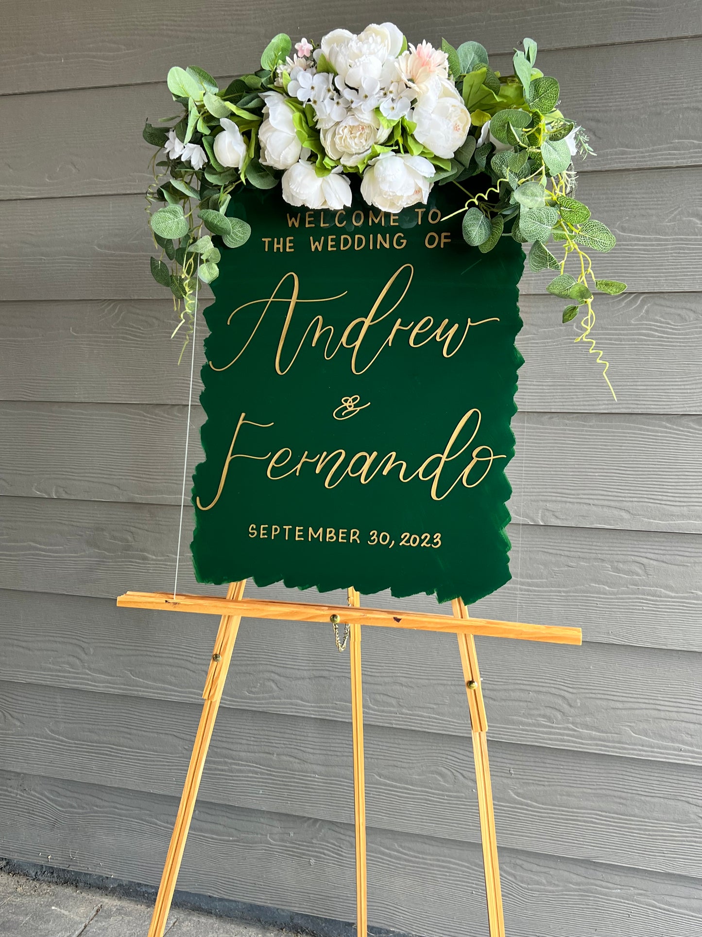 Back Painted Acrylic Wedding Welcome Sign | Welcome to our Wedding Sign