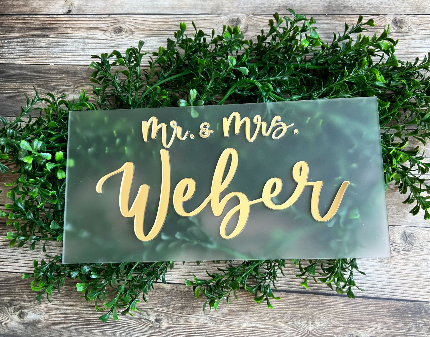 Mr. & Mrs. Wedding Head Table 3D Acrylic Signs | Family Name Laser Cut Acrylic Sign with Stand | Sweetheart Table Decor