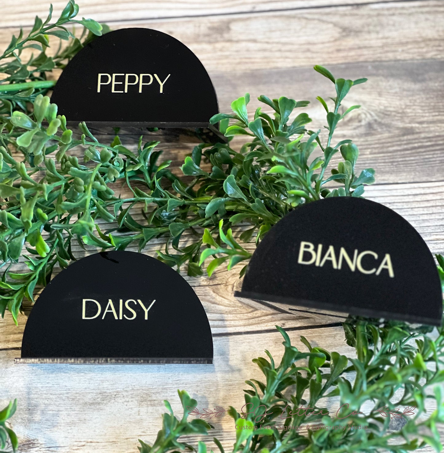 Arch Acrylic Wedding Place Cards | Half Moon Acrylic Wedding Place Cards