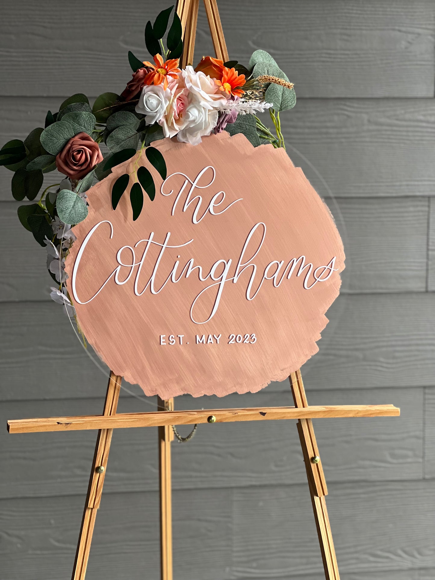 Back Painted Round Acrylic Wedding Welcome Sign | Bridal Shower Sign | Baby Shower Welcome Sign