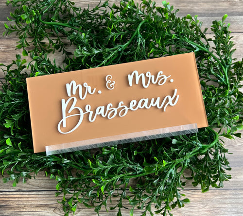 Mr. & Mrs. Wedding Head Table 3D Acrylic Signs | Family Name Laser Cut Acrylic Sign with Stand | Sweetheart Table Decor
